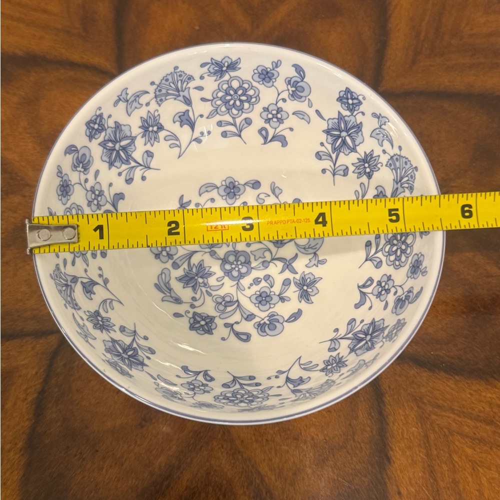 Minton Shalimar Blue and White Floral Porcelain Bowl Made In England 1974 - Picture 8 of 9